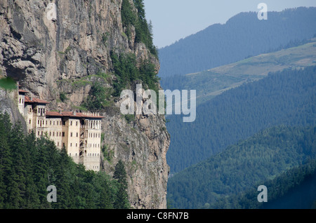 Türkei, Trabzon. Sumela-Kloster (aka St. Maria, Mount Mela oder schwarze Madonna). Stockfoto