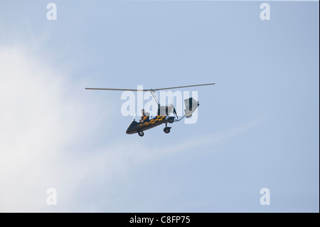 Ein Autogyro Durchführung einer Antenne Display bei Blackpool Air show 2011 Stockfoto