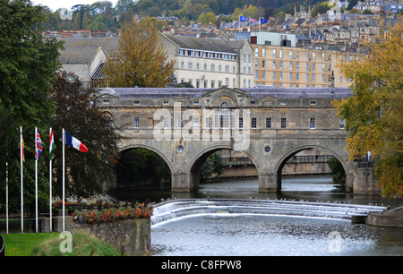 PULTENEY BRÜCKE ÜBER DEN FLUSS AVON BAD SOMERSET. Stockfoto