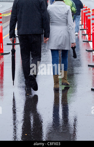 Öffentlichen spaziergang Deck der alaskischen Weise Viaduct nach oben Abbrucharbeiten zu sehen und vor kurzem Bau, Seattle, washi abgeschlossen Stockfoto