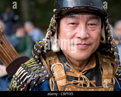 Hofburg, Kyoto, Japan. 23.10.2011-Teilnehmer in Kyotos Jidai Matsuri (fest des Alters). Um einen Tag wegen Regen verzögert, erfolgte Jidai Matsuri mit einer Parade von rund 2000 Japanisch in traditionellen Kostümen. Stockfoto