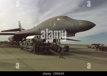 OPERATION DESERT FOX--ein 28. Bomb Squadron B-1 b Lancer von Ellsworth Air Force Base, S.D., Stockfoto