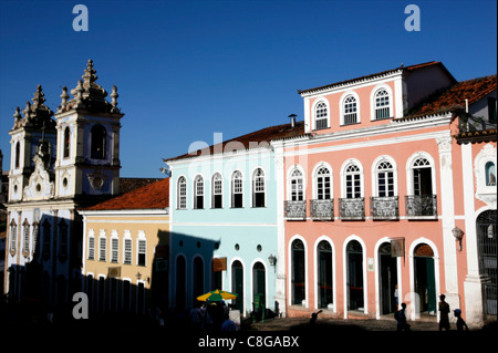 Nossa Senhora Rosario Dos Pretos Kathedrale im Stadtteil Pelourinho, UNESCO-Weltkulturerbe, Salvador de Bahia, Brasilien Stockfoto