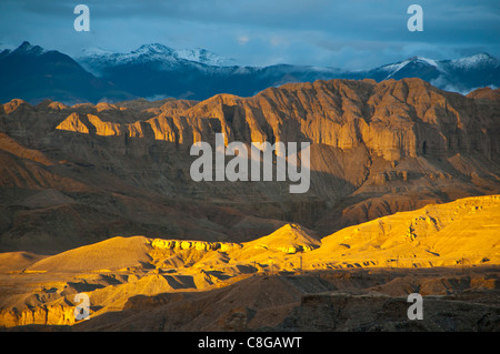 Sonnenuntergang in das alte Königreich Guge im westlichsten Teil von Tibet, China Stockfoto