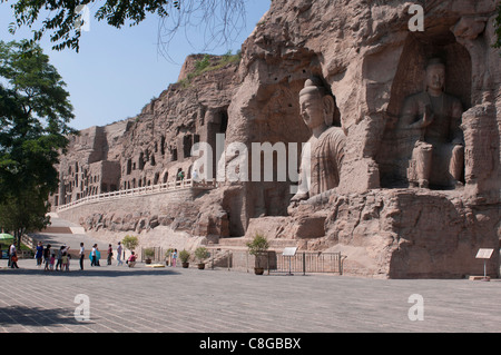 Giant Buddhas, Yungang Grotten, buddhistische Tempel Grotten bei Datong, UNESCO World Heritage Site, Shanxi, China. Asien Stockfoto