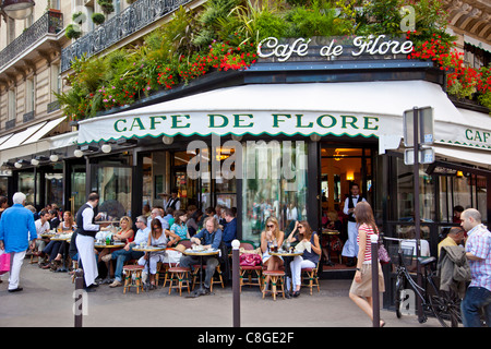 Cafe de Flore, Saint-Germain-des-Prés, Rive Gauche, Paris, Frankreich Stockfoto