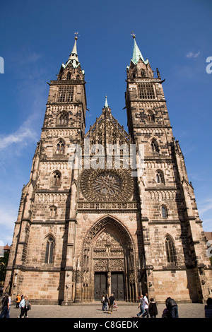 Dem Mittelalter gotische St.-Lorenz-Kirche, eine der wichtigsten Kirchen in Nürnberg, Bayern, Deutschland Stockfoto