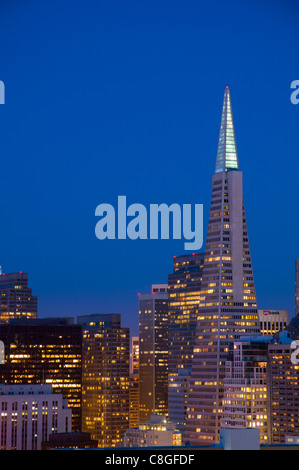 Innenstadt und TransAmerica Building, San Francisco, California, Vereinigte Staaten von Amerika Stockfoto