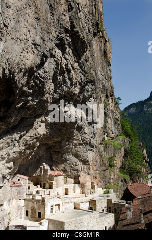 Türkei, Trabzon. Sumela-Kloster (aka St. Maria, Mount Mela oder schwarze Madonna). Stockfoto