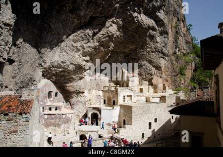 Türkei, Trabzon. Sumela-Kloster (aka St. Maria, Mount Mela oder schwarze Madonna). Stockfoto