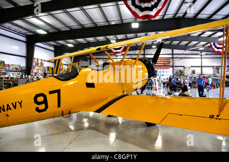 Marine N3N Trainer bei Warhawk Air Museum, Nampa, Idaho (der letzte Doppeldecker im Dienst der US-Streitkräfte) Stockfoto