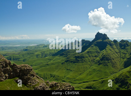 Ansicht des Cathedral Peak von oben der Drakensberge Stockfoto