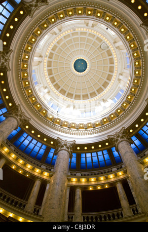 Blick von der Rotunde auf der Kuppel der Idaho State Capitol Gebäude in Boise, Idaho, USA. Stockfoto