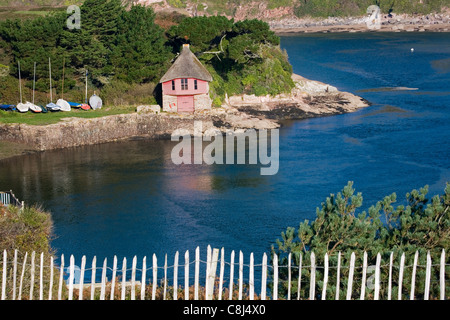 Bootshaus am Fluss Avon an Größe, South Devon Stockfoto