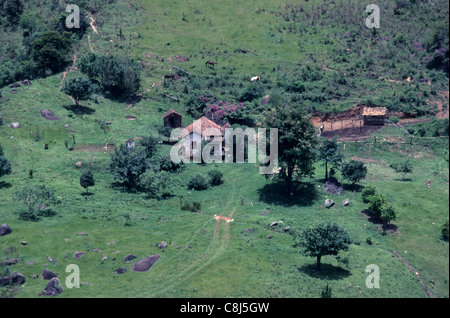 Minas Gerais, Brasilien. Typische kleine Farm (Sitio). Stockfoto