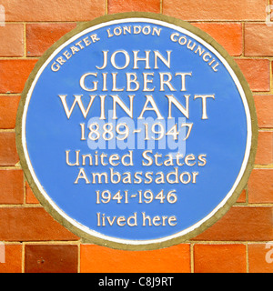 Greater London Council blaue Plakette zum Gedenken an John Gilbert Winant United States amerikanische Botschafter lebte hier Mayfair West End London England Großbritannien Stockfoto
