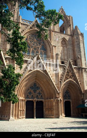 Lala Mustafa Pasa Moschee (ehemals St. Nikolaus Kathedrale), Famagusta, Zypern Stockfoto