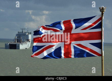 RFA Mounts Bay (L3008) ist eine Bucht Klasse zusätzliche Landung Schiff Dock (LSD(A)) der Royal Fleet Auxiliary. Stockfoto