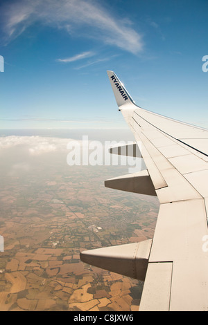 Blick aus dem Fenster von einem Ryanair-Flug über Polen Stockfoto