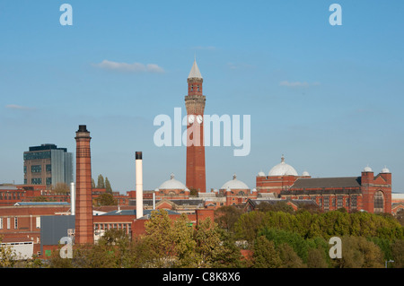 Universität Birmingham Skyline mit Joseph Chamberlain Memorial Clock Tower in des Kanzlers Gericht, Birmingham. England. Stockfoto