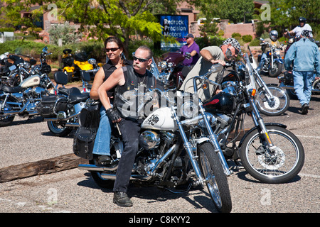 Paar auf Harley Davidson Stockfoto