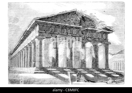 Portikus Peristyl Tempel des Neptun Paestum Griechisch Kampanien Italien Göttin Hera UNESCO-Welterbe ionische Säule Websitespalten Stockfoto