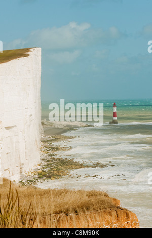 Beachy Head, sieben Schwestern, South Downs National Park, East Sussex, an einem sonnigen Nachmittag mit Kreidefelsen. Stockfoto