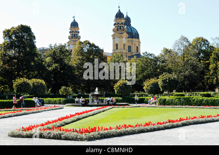 Hofgarten und der Theatiner-Kirche, München-Oberbayern-Deutschland Stockfoto