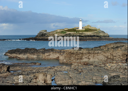 Godrevy Leuchtturm, St Ives Bay, Cornwall. Baujahr 1859 das Licht nun ist unbemannte und solar angetrieben. Stockfoto