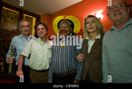 Patrick MahÚ Jean-Pierre Dutilleux Raoni Nathalie Gaillard Bernard Laine. Welche waren jeweils wiederum Pres Stockfoto