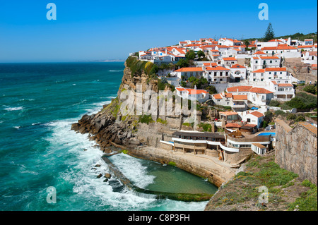 Naturpool, Azenhas Do Mar, Küste von Lissabon, Portugal Stockfoto