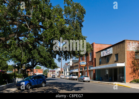 Court Street im Zentrum der historischen alten Stadt von Opelousas, Cajun Land, Louisiana, USA Stockfoto