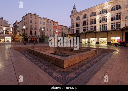 Main Square von Narbonne in Südfrankreich Stockfoto