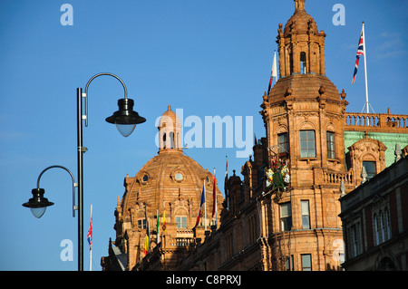 Das Kaufhaus Harrods, Brompton Road, Knightsbridge, die Royal Borough von Kensington und Chelsea, Greater London, England, Vereinigtes Königreich Stockfoto