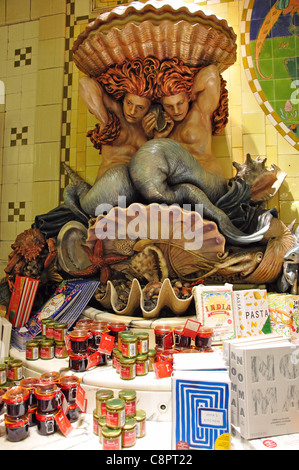 Die Food Hall, das Kaufhaus Harrods, Brompton Road, Brompton, Royal Borough of Kensington und Chelsea, London, England, UK Stockfoto