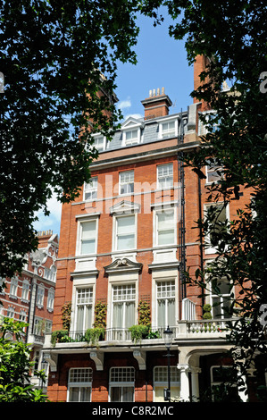 Das Haus von Cadogan Square Gardens Kensington und Chelsea London SW1 England UK BBYMEG gesehen Stockfoto