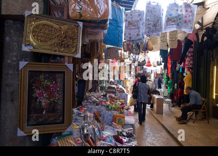 Szene in den Souk al-Haraj, alte Stadt, Tripolis, nördlichen Libanon. Stockfoto