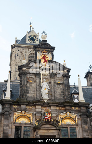 Nahaufnahme von der reich verzierten detailliert auf das Stadhuis in Delft, Niederlande, 2011 Stockfoto