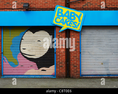 Baby Kuchen Anzeige auf Verschluss im nördlichen Viertel Manchester UK Stockfoto