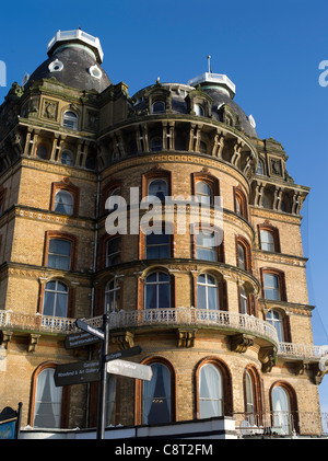 Dh Das Grand Hotel Scarborough North Yorkshire viktorianischen Thermen Hotel gebogenen oberen Etagen Architektur Großbritannien außen Stockfoto