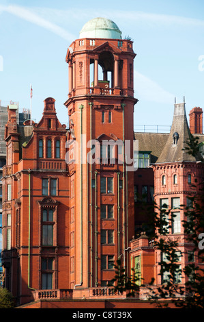 Rückansicht des Gebäudes Refuge Assurance. Oxford Straße, Manchester, England, Vereinigtes Königreich.  Jetzt im Palace Hotel. Stockfoto