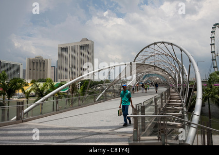 Die Helix-Brücke die Welt zuerst gebogen Doppel-Helix-Brücke, Singapur Stockfoto