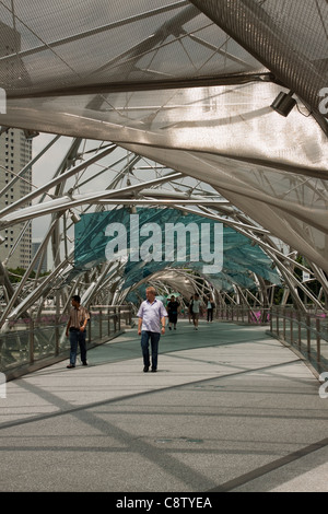 Die Helix-Brücke die Welt zuerst gebogen Doppel-Helix-Brücke, Singapur Stockfoto