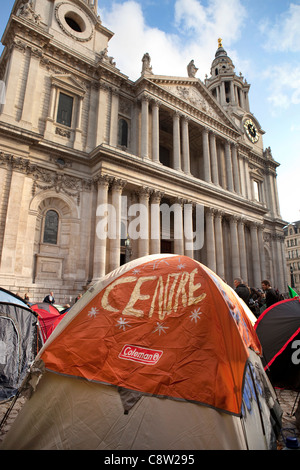 Str. Pauls Kathedrale antikapitalistischer Demonstranten Camp. Stockfoto