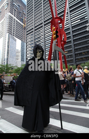 Demonstranten in Anwesenheit für OCCUPY WALL STREET Protest, Liberty Plaza, New York, NY 30. September 2011. Foto von: Andres Stockfoto