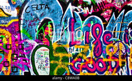 John Lennon Graffiti wall in Prag Stockfoto