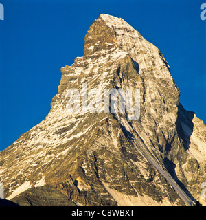 Spitze des Matterhorns bei Sonnenaufgang Zermatt Wallis Schweiz Stockfoto