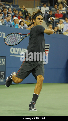 Roger Federer konkurriert in Anwesenheit uns OPEN 2011 Tennis Championship-Montag USTA Billie Jean King National Tennis Center Stockfoto