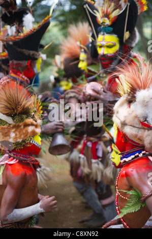 Huli Wigmen bei Paiya Show Sing-Sing im Hochland von Papua-Neu-Guinea Stockfoto