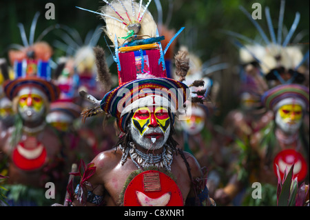 Sing-Sing-Gruppe aus Tambul im westlichen Hochland am Mt Hagen Show Papua New Guinea Stockfoto